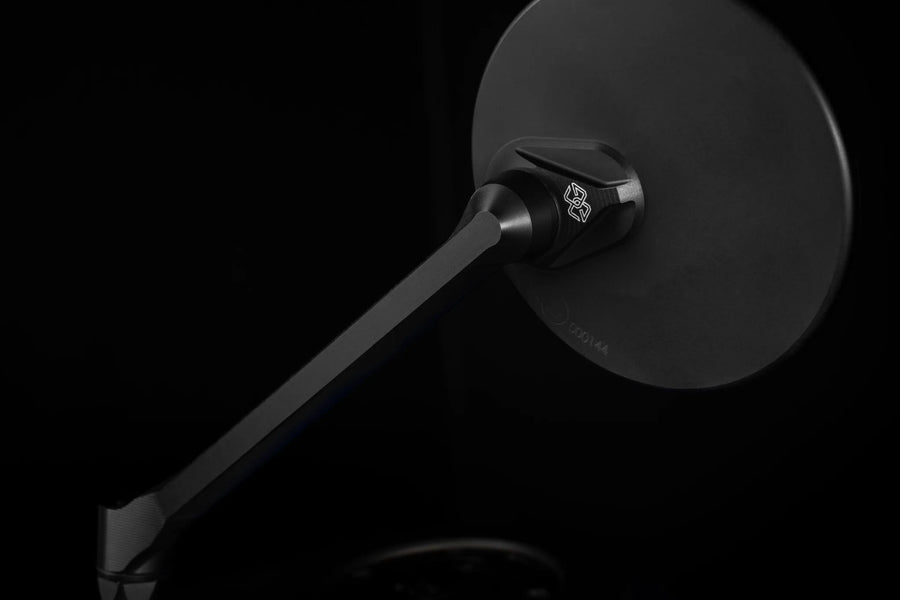 aprilia tuareg rally 660 [GILLES TOOLING] – Moon Spiegel M10