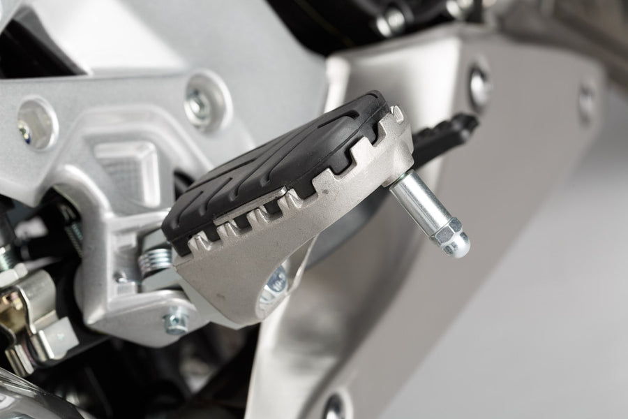 BMW F 650 CS Scarver [2002-2005] - ION fotstöd – bild 2