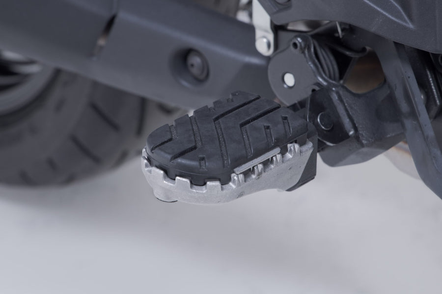 Suzuki V-Strom 800 DE [2023-2026] - ION fotstödssats, kan sänkas med 15 mm, version FRS.05.011.10200/S - bild 1