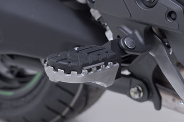 Kawasaki Versys 1100 [2025-2026] - ION Fußrasten-Kit schwarz – Bild 1