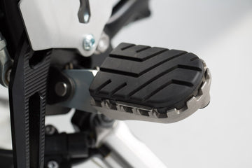 Triumph Scrambler 1200 XE [2022-2024] - ION Fußrasten-Kit – Bild 2