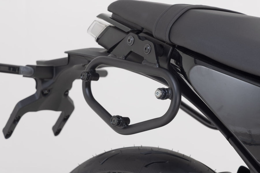 Husqvarna Vitpilen 801 L [2025] - Legend Gear LC2 sidoväska system Black Edition – bild 3