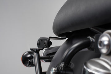 Triumph Bonneville 900 T 100 [2022-2026] - Adapter för SLC/V-LOC sidohållare höger – bild 2