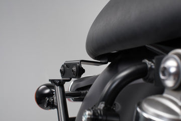 Triumph Bonneville 1200 T 120 [2022-2026] - Adapter für SLC/V-LOC Seitenträger links – Bild 2