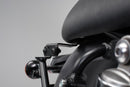 Triumph Bonneville 900 T 100 [2022-2026] - Adapter för SLC/V-LOC sidohållare vänster – bild 2