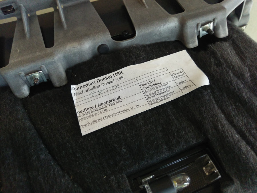 Porsche Panamera Turbo [2010] - Handschuhfach Ablagefach