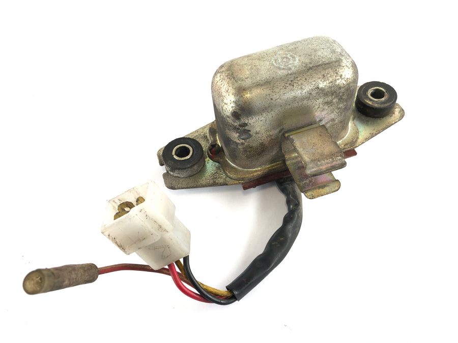 Yamaha XS 650 Type 447 [1975] - Voltage Regulator