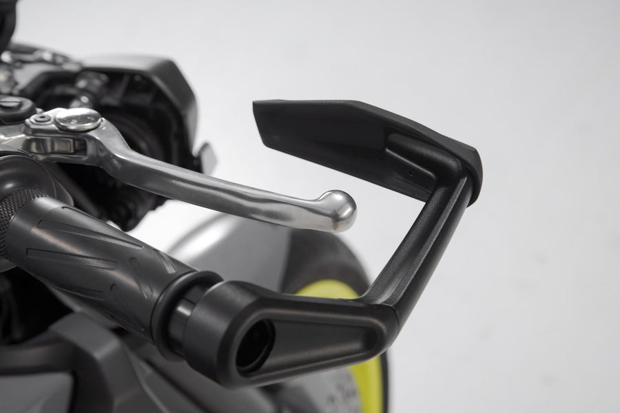 Yamaha MT 07 [2023-2024] - spakskydd med vindavvisare - bild 7