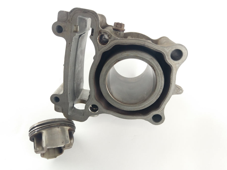 Beta RR 4T 125 LC [2016] - Cylinder med kolvar
