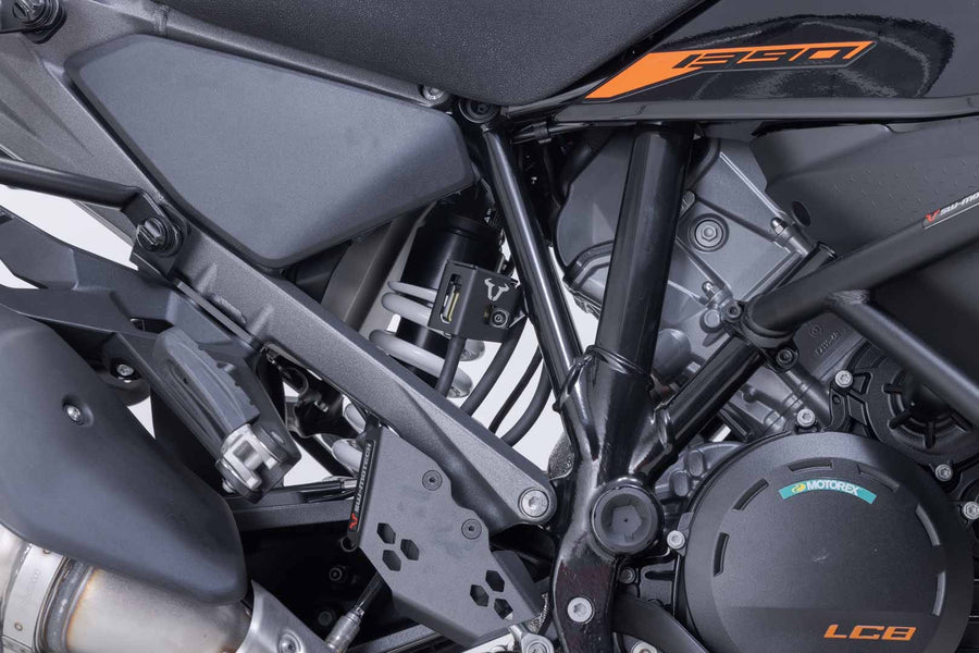 BMW F 650 GS (800 CC) Twin [2008-2012] - Skydd för bromsvätskebehållare – bild 2