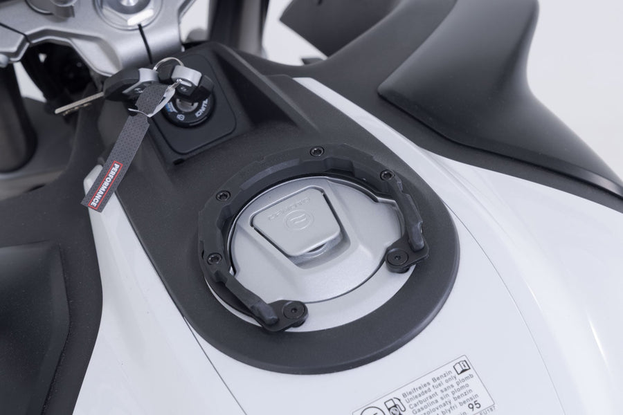 [SW-MOTECH] - PRO tankring svart för CFMoto 450NK, 675SR-R/NK, 700CL-X – bild 2