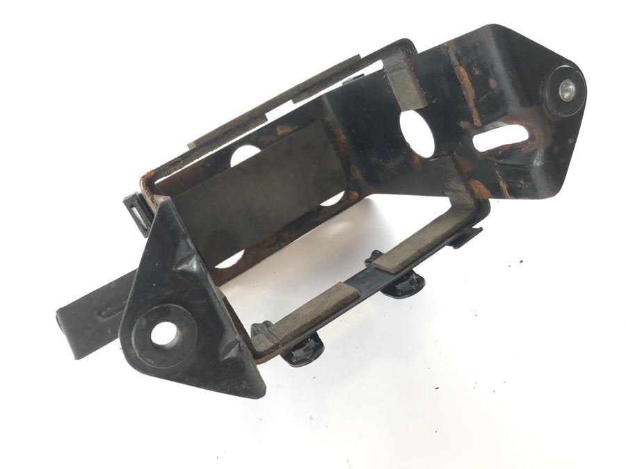 Suzuki DR 750 S SR41B [1988] - Batteriets batteritak