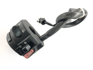Triumph Street Triple R 675 D67LD [2008] - Styrmontering av styret till vänster