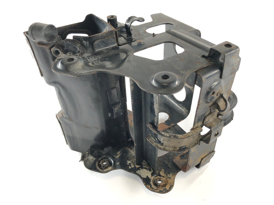Yamaha XS 650 Type 447 [1975] - Battery box